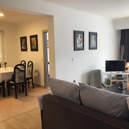 Apartment Monika *